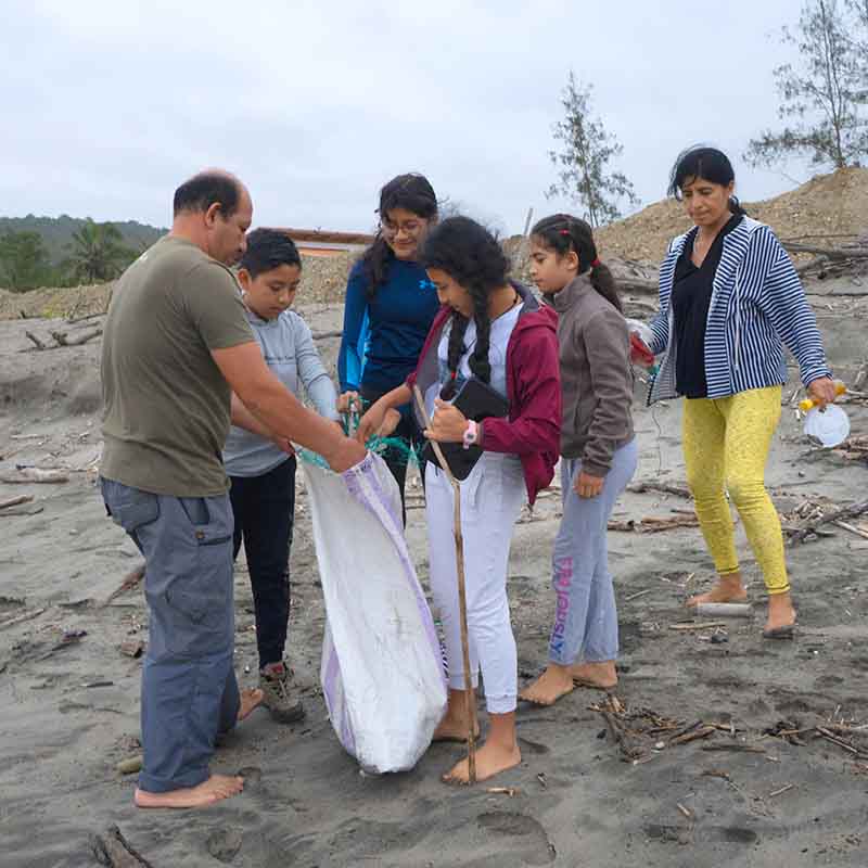 Formación y Capacitación sobre Ecología Marina