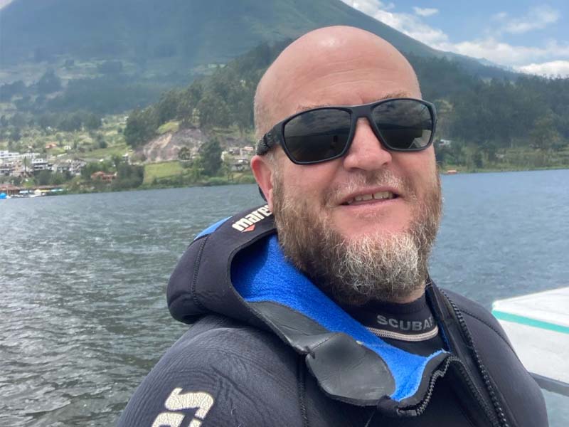 José Solís - En Clave Azul